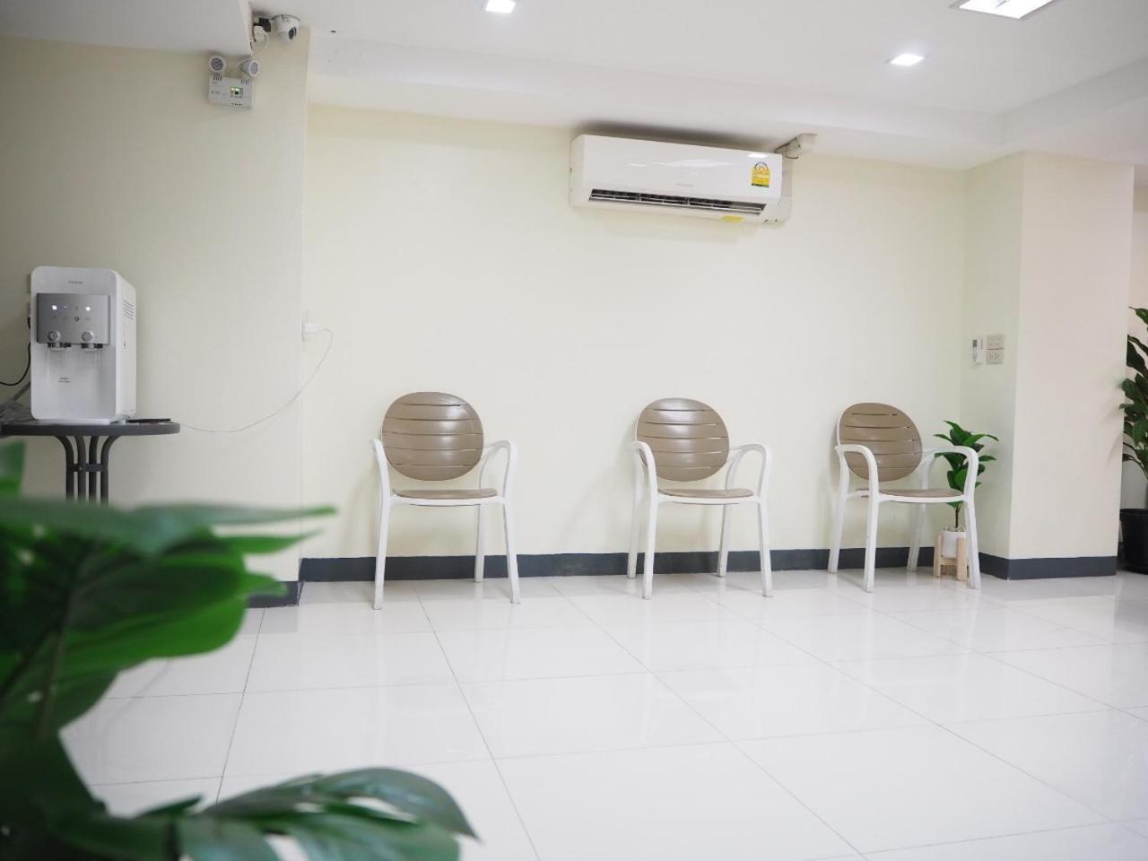 Nana Best Inn Hotel Makkasan Esterno foto